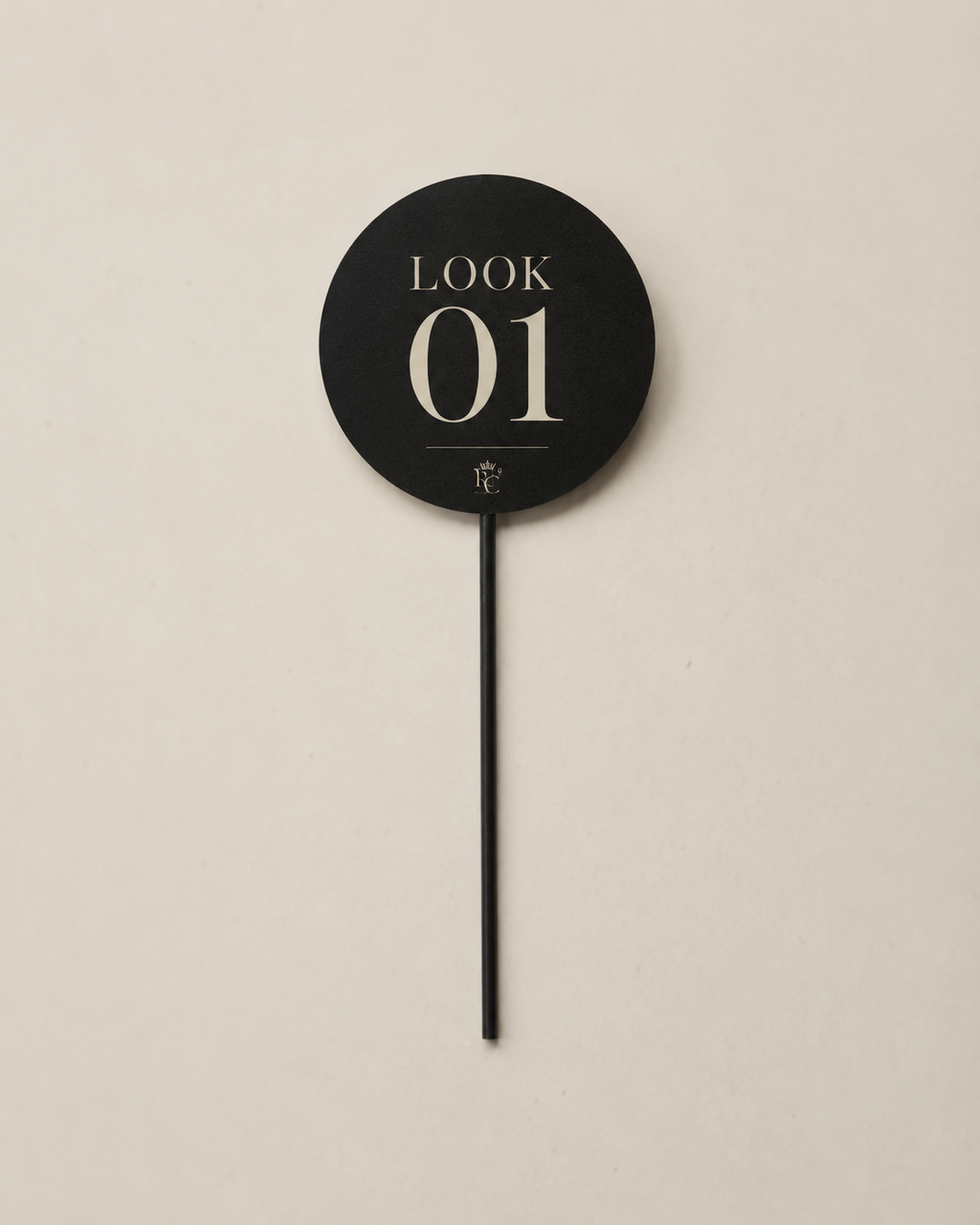 The Icon Edit black Look 01 round topper mockup